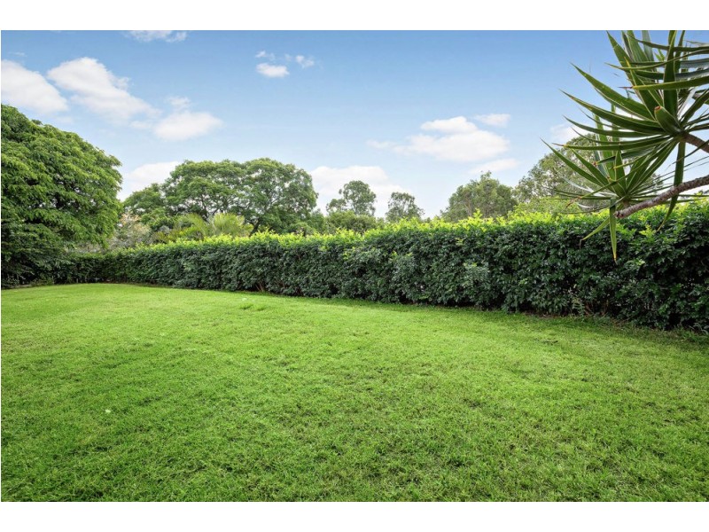 32 Leatherwood Drive, Arana Hills QLD 4054