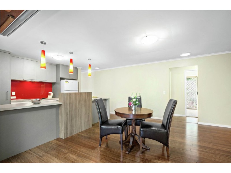 32 Leatherwood Drive, Arana Hills QLD 4054