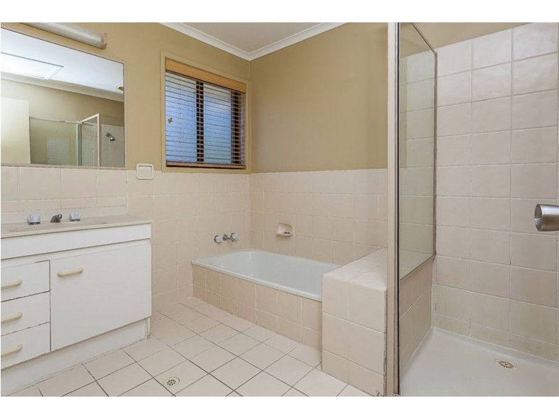 44/5 Quinnia Court, Ferny Hills QLD 4055