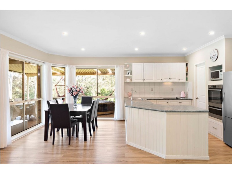 13 Stavewood Court, Highvale QLD 4520