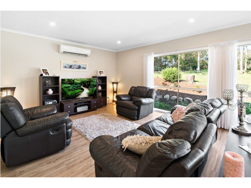 13 Stavewood Court, Highvale QLD 4520