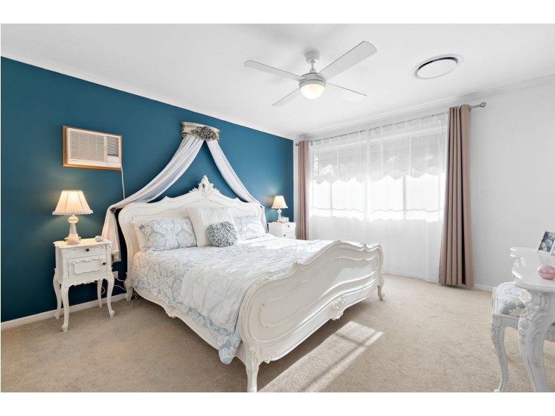 13 Stavewood Court, Highvale QLD 4520