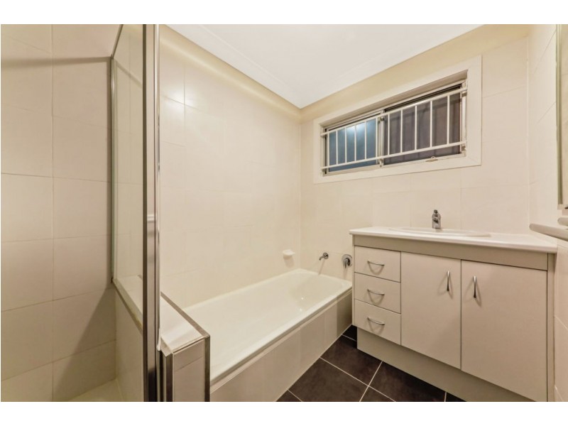 9 Craig Street, Everton Hills QLD 4053