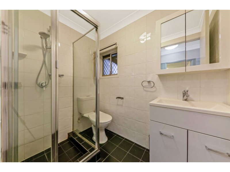 9 Craig Street, Everton Hills QLD 4053