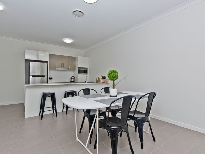 2/20 Minimine Street, Stafford QLD 4053