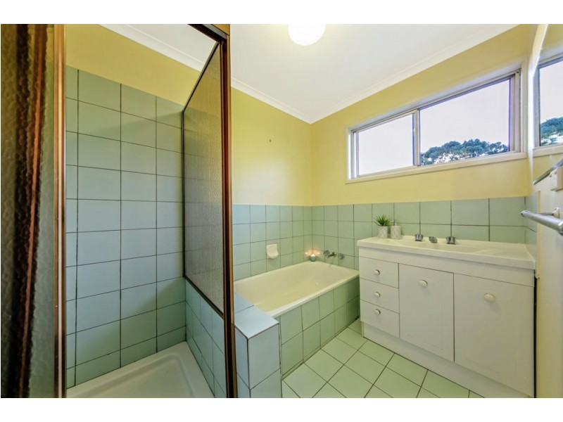 202 Patricks Road, Ferny Hills QLD 4055