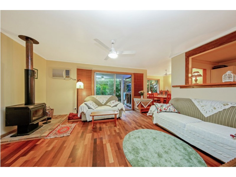 39 Mt Glorious Road, Samford Village QLD 4520