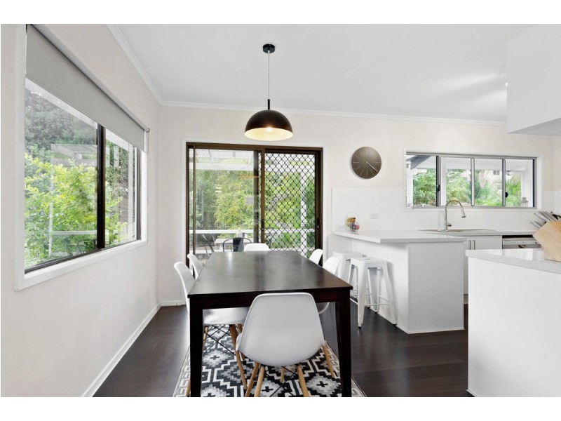 29 Kolora Crescent, Ferny Hills QLD 4055