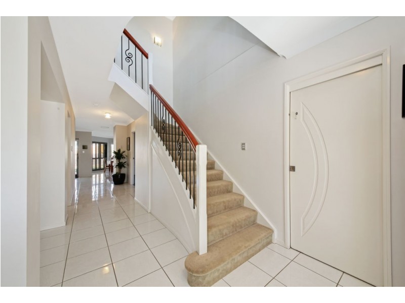 14 Hillcrest Court, Murrumba Downs QLD 4503