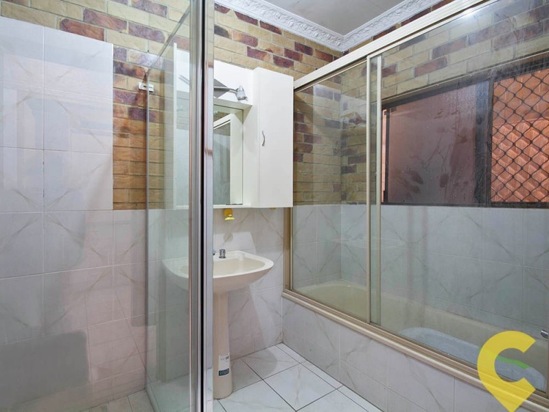 1 Bel-Air Court, Ferny Hills QLD 4055