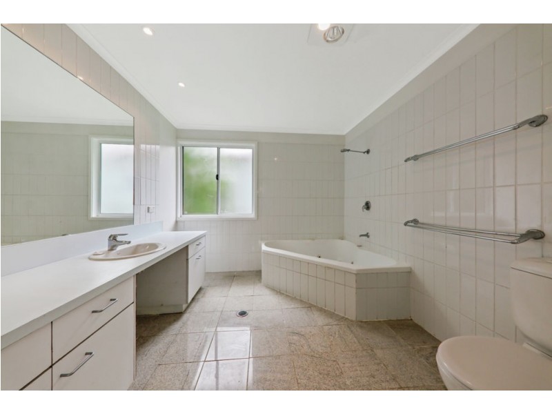 152 Dawson Parade, Keperra QLD 4054