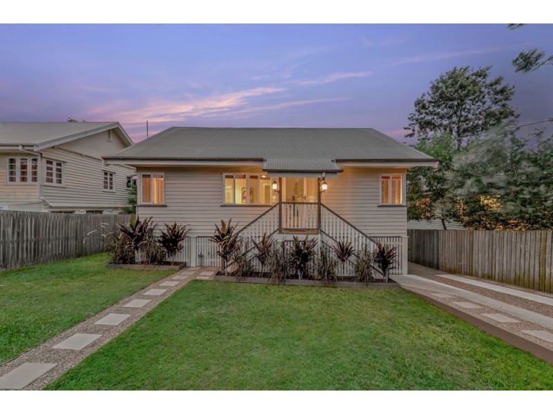 54 Dawson Parade, Keperra QLD 4054