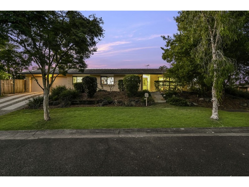 1 Killyon Street, Ferny Grove QLD 4055