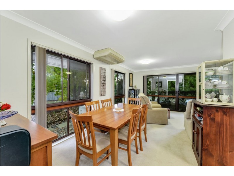 1 Killyon Street, Ferny Grove QLD 4055