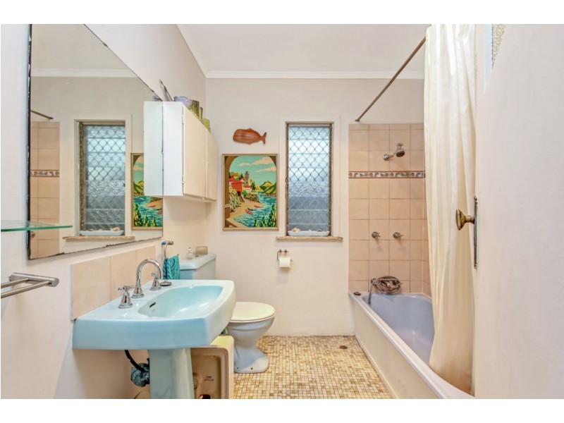 93 Trouts Road, Everton Park QLD 4053