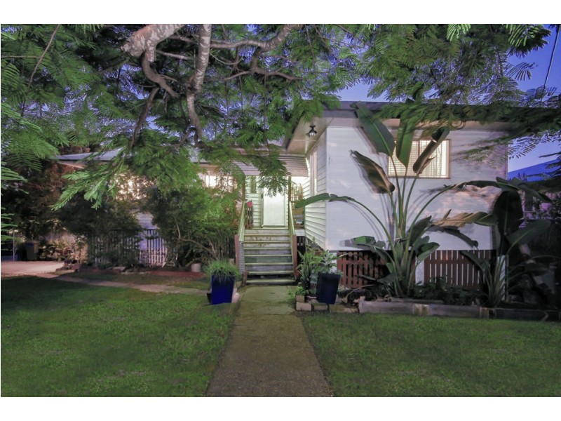 93 Trouts Road, Everton Park QLD 4053