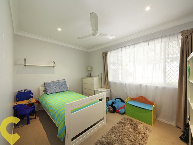 25 Patricks Road, Arana Hills QLD 4054