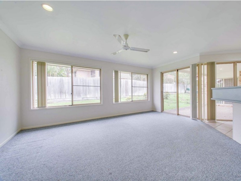 21 Marshall Place, Ferny Grove QLD 4055