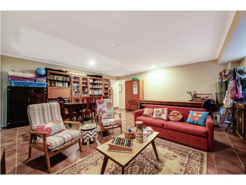 30 Leatherwood Drive, Arana Hills QLD 4054