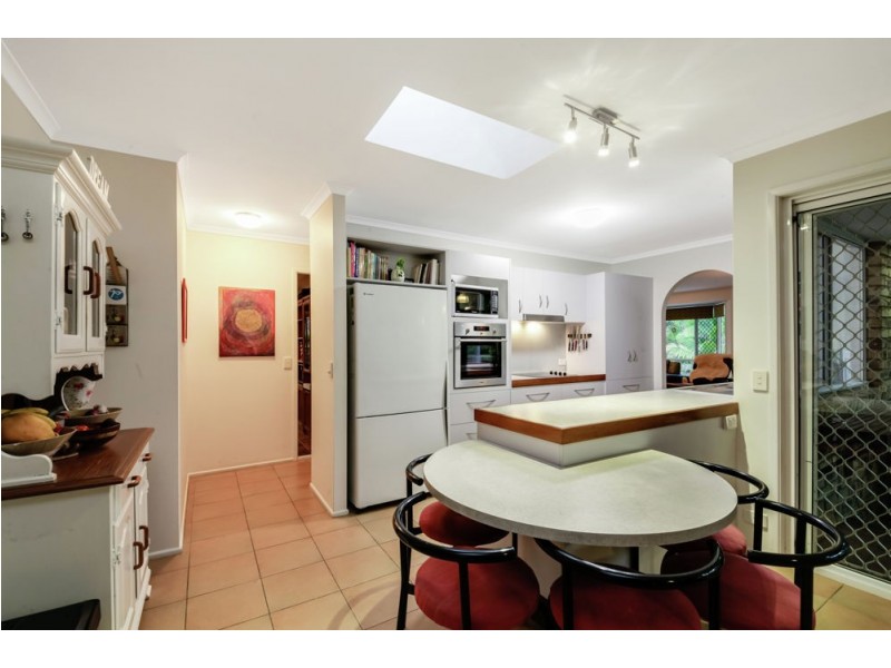 30 Leatherwood Drive, Arana Hills QLD 4054