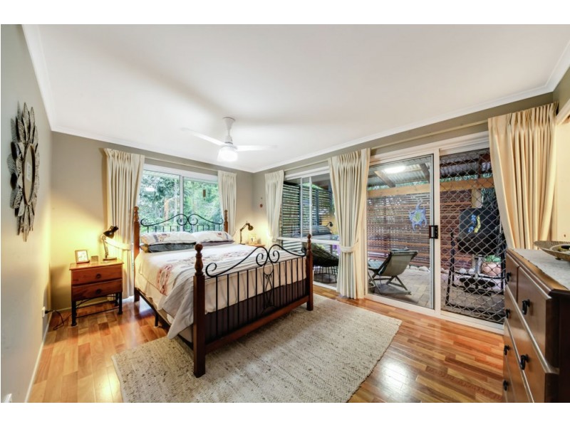 30 Leatherwood Drive, Arana Hills QLD 4054