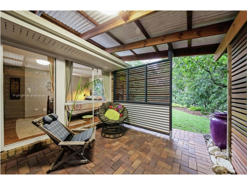 30 Leatherwood Drive, Arana Hills QLD 4054