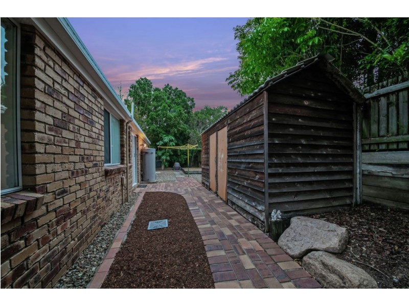 30 Leatherwood Drive, Arana Hills QLD 4054