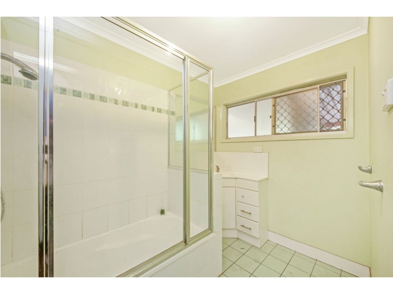 3 Formosa Court, Everton Hills QLD 4053