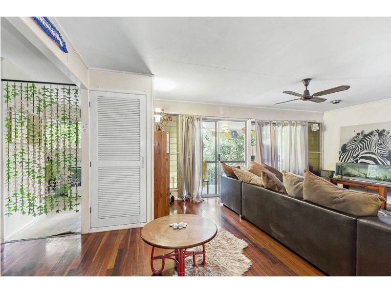 7 Camden Court, Arana Hills QLD 4054