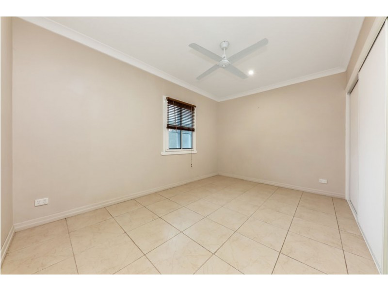 784 South Pine Road, Everton Hills QLD 4053
