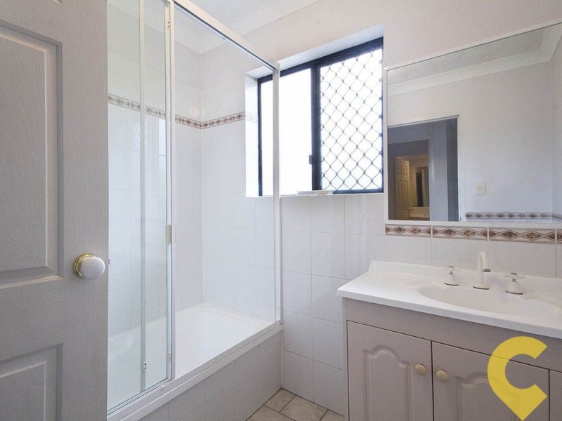 2/15 Osborne Road, Mitchelton QLD 4053