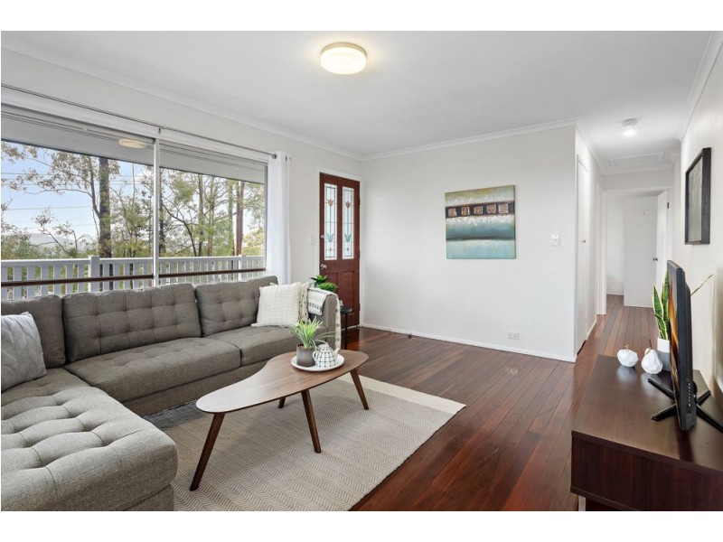 196 Patricks Road, Ferny Hills QLD 4055