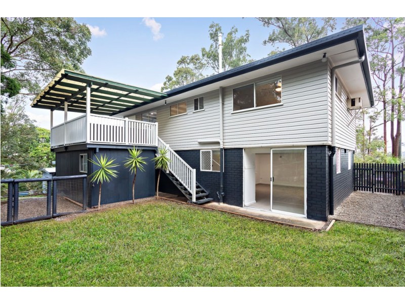 196 Patricks Road, Ferny Hills QLD 4055