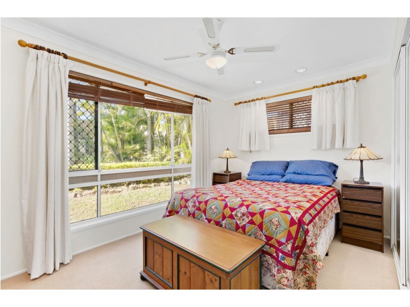 4 Kirikee Street, Ferny Grove QLD 4055