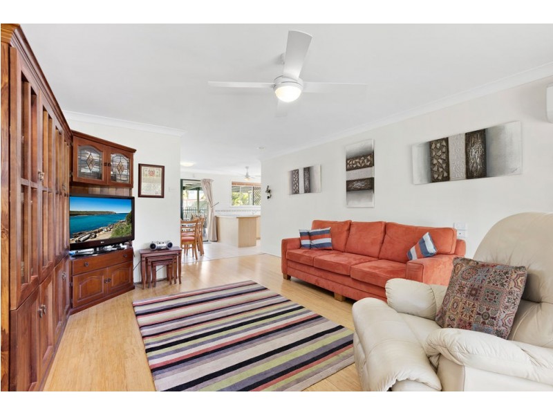 4 Kirikee Street, Ferny Grove QLD 4055