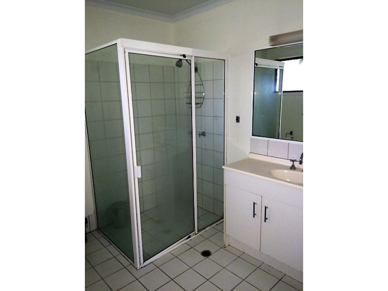 2/38 Dinterra Ave, Ferny Hills QLD 4055