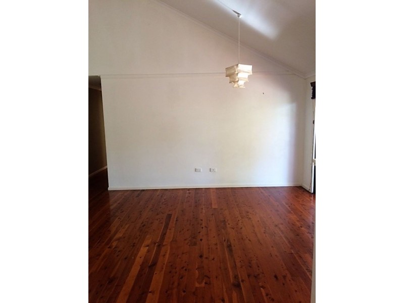 2/38 Dinterra Ave, Ferny Hills QLD 4055