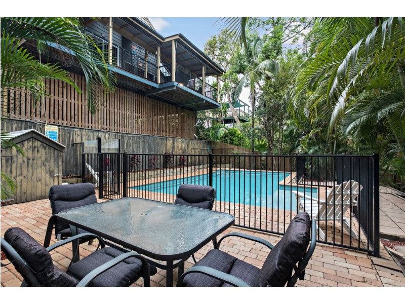 13 Wirlpana Avenue, Ferny Hills QLD 4055