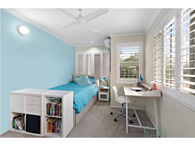 13 Wirlpana Avenue, Ferny Hills QLD 4055