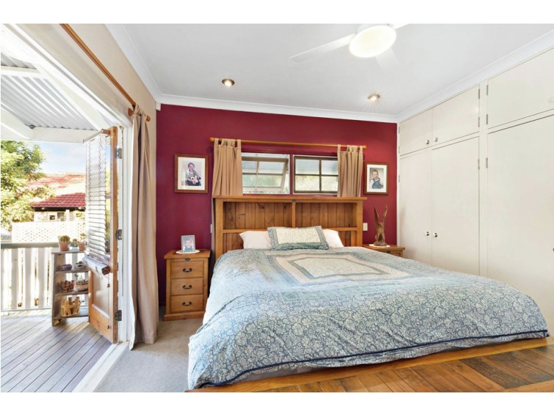 1 Verwood Court, Ferny Hills QLD 4055