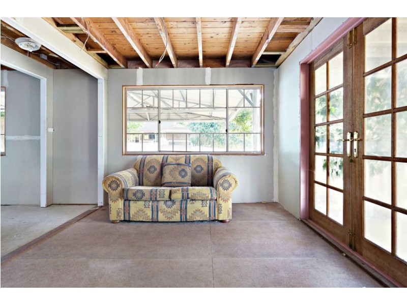 1 Verwood Court, Ferny Hills QLD 4055