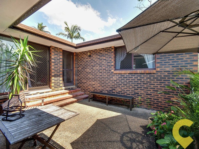 6 Nyora Street, Everton Hills QLD 4053