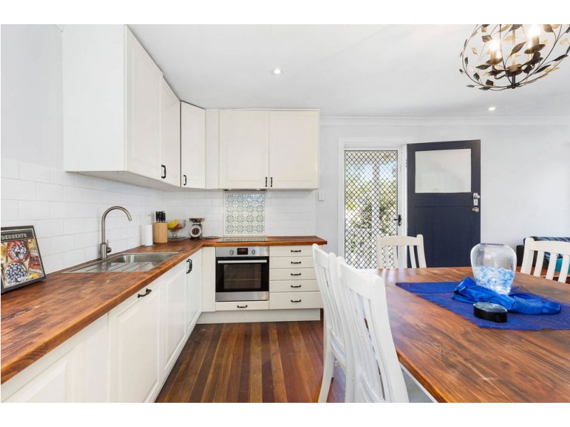 19 Corrigan Street, Keperra QLD 4054