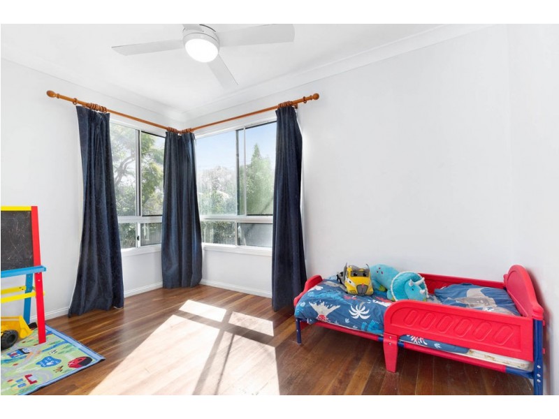 19 Corrigan Street, Keperra QLD 4054