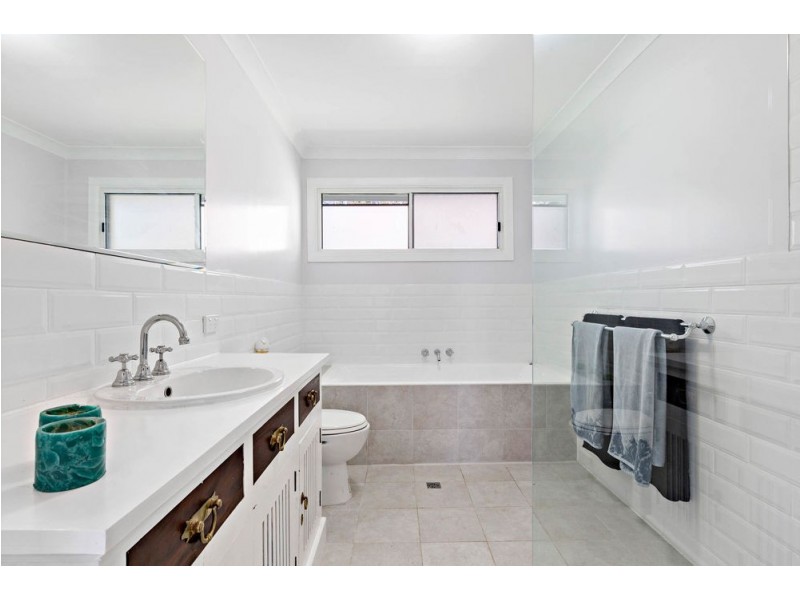 19 Corrigan Street, Keperra QLD 4054