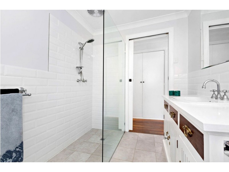 19 Corrigan Street, Keperra QLD 4054