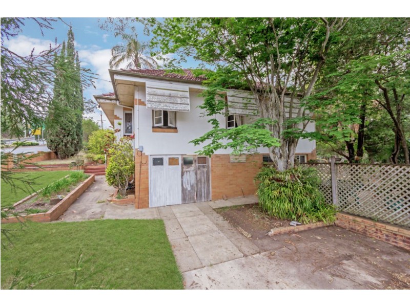 558 Waterworks Road, Ashgrove QLD 4060