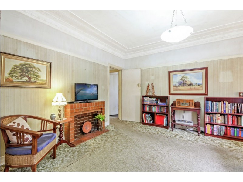 558 Waterworks Road, Ashgrove QLD 4060