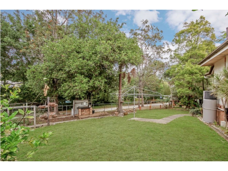 558 Waterworks Road, Ashgrove QLD 4060