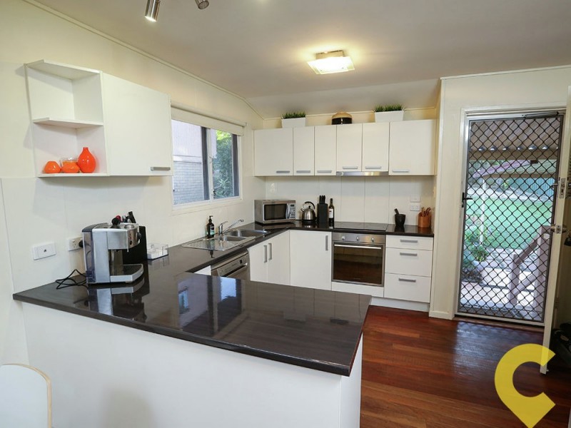 26 Amaroo Ave, Ferny Hills QLD 4055